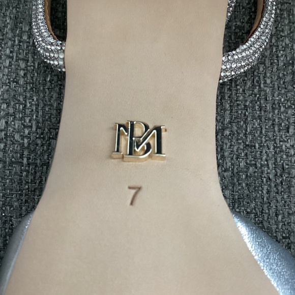 Badgley Mischka Collection Infinity II Sandal (Women), size 7M - Picture 4 of 13